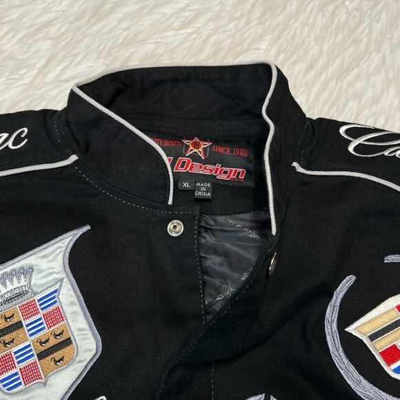 JH DESIGN CADILLAC EMBLEM GENERAL MOTORS SIZE XL - Picture 3 of 5